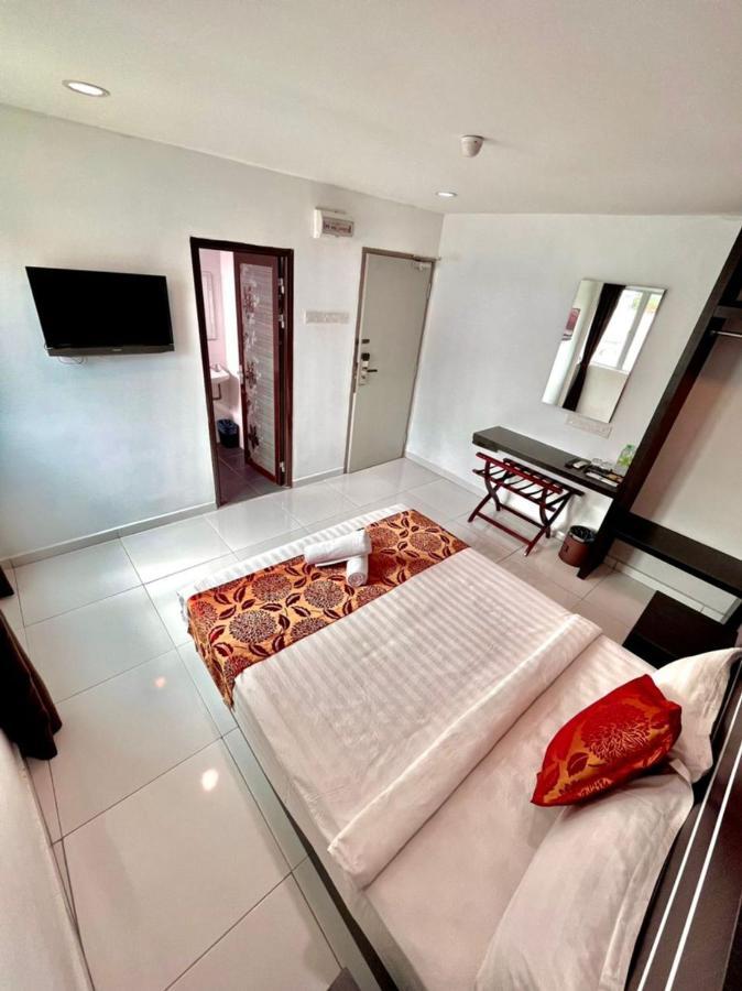 Hotel Zamburger Tengkera Melaka Екстер'єр фото